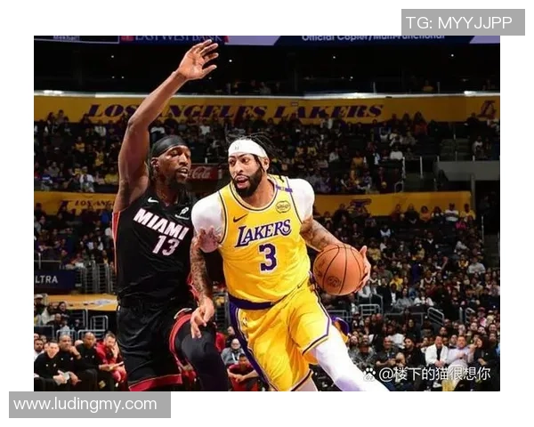 热火与湖人历年对决回顾精彩瞬间与战术较量分析