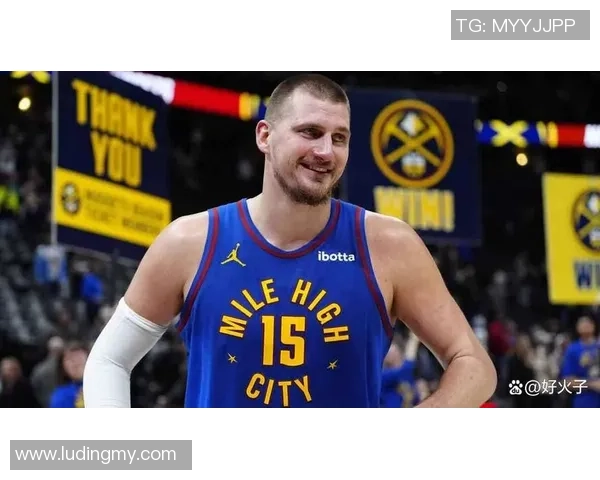 尼古拉约基奇：篮球场上的全能巨星与未来传奇之路